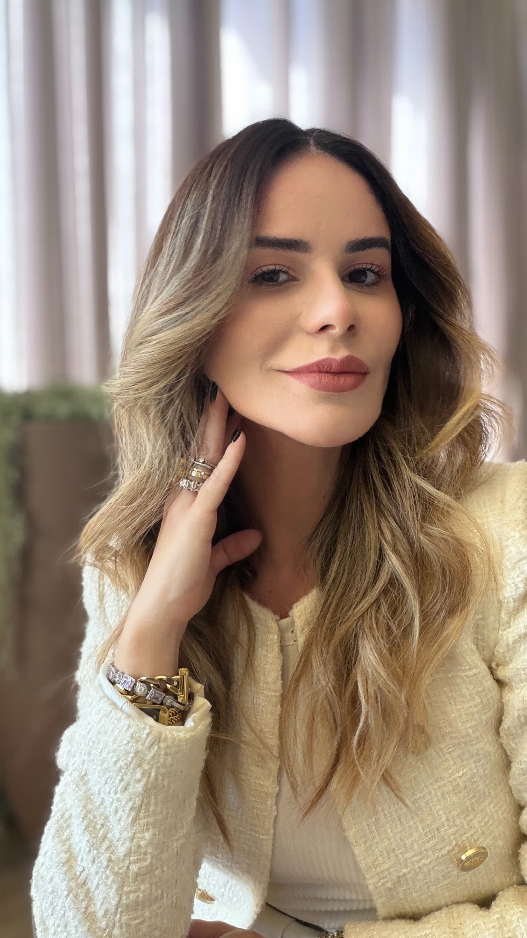 Dra. Fernanda Sguizardi — proximidade e naturalidade